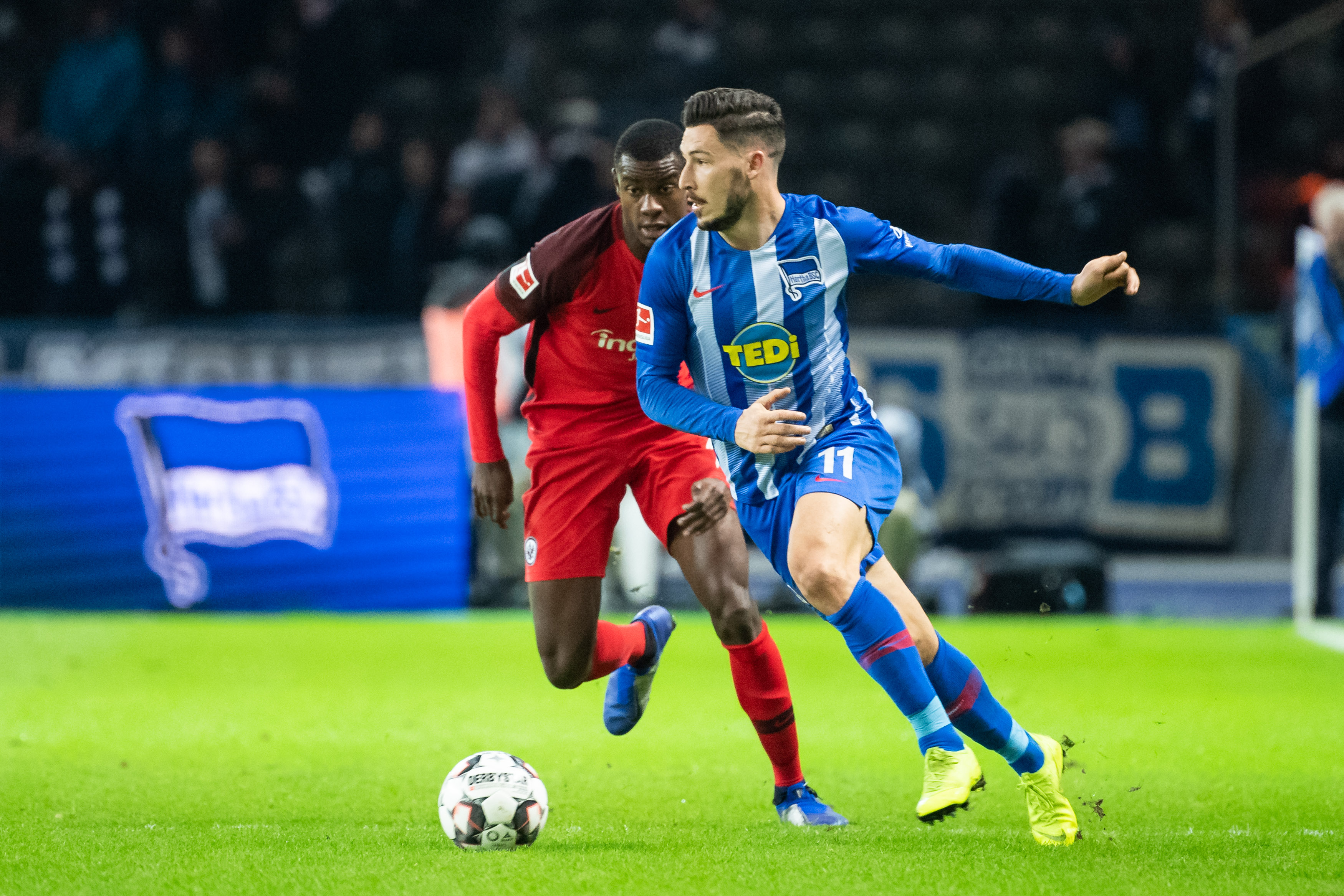 门将扑救率刷新赛季纪录（门将扑救成功率创赛季新高）