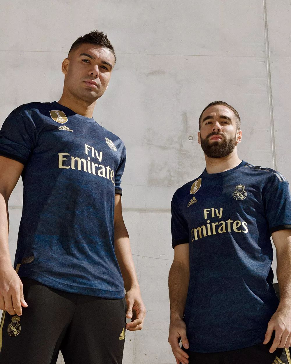 NBA球员交易动态及球队影响（NBA交易动向与球队格局变化）